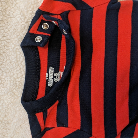 *4/$20* Old Navy Baby Bodysuit two pack size 0-3 month short sleeve - Picture 7 of 8